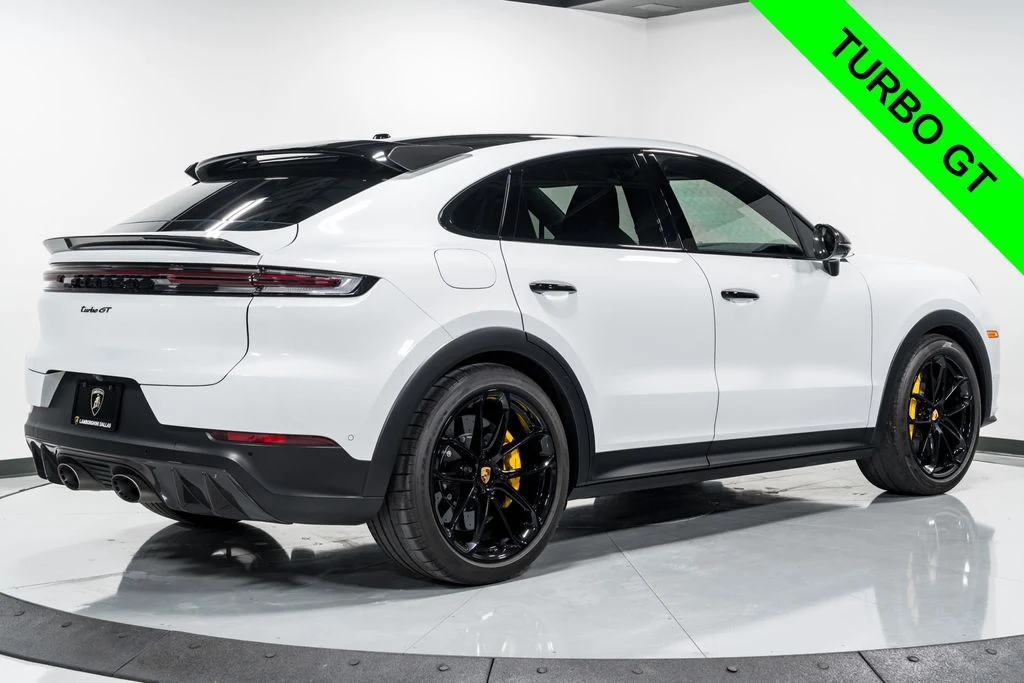2024 Porsche Cayenne Turbo GT, 2/30