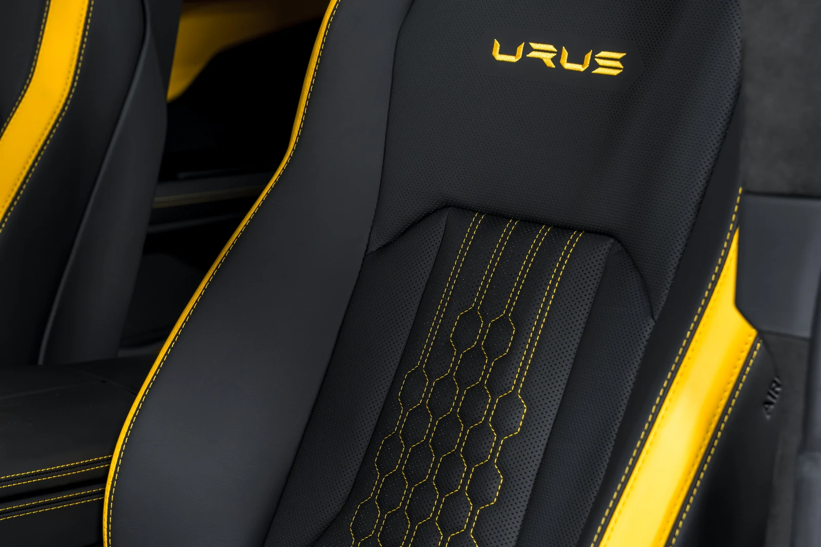 2024 Lamborghini Urus S, 9/30