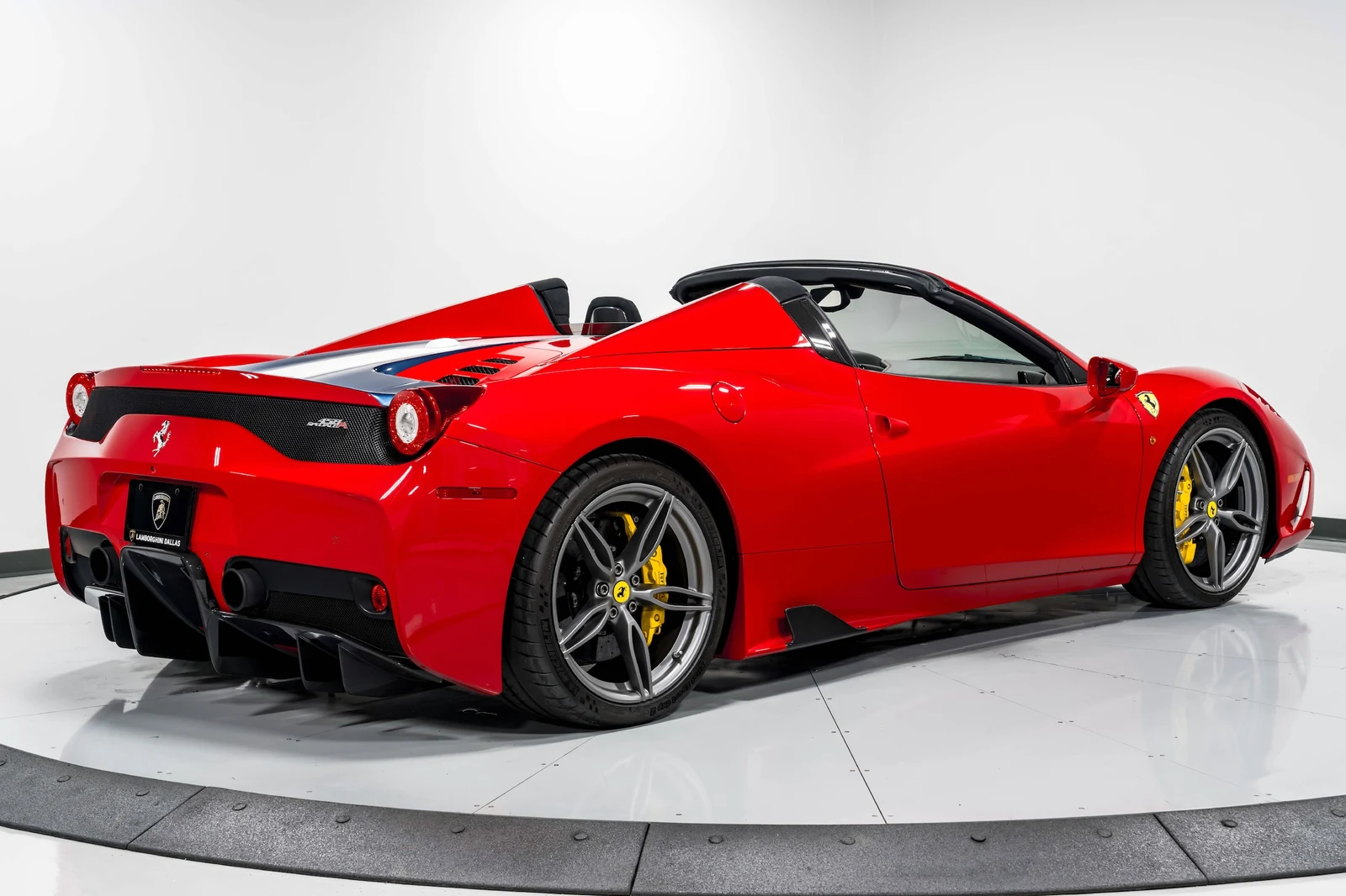 2015 Ferrari 458 Speciale A, 2/30