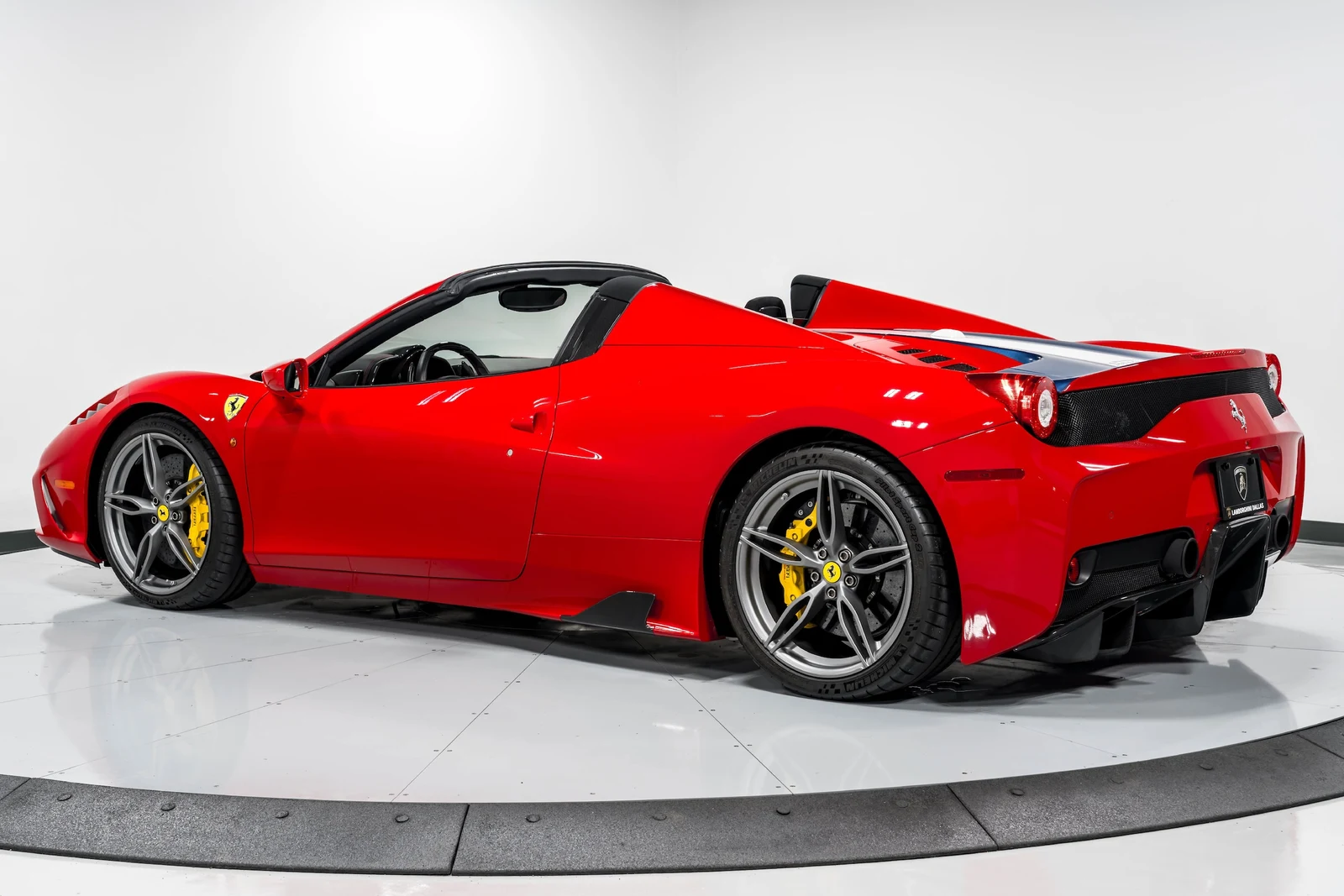 2015 Ferrari 458 Speciale A, 3/30
