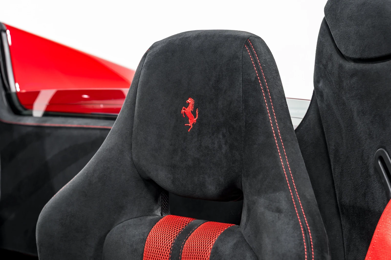 2015 Ferrari 458 Speciale A, 8/30