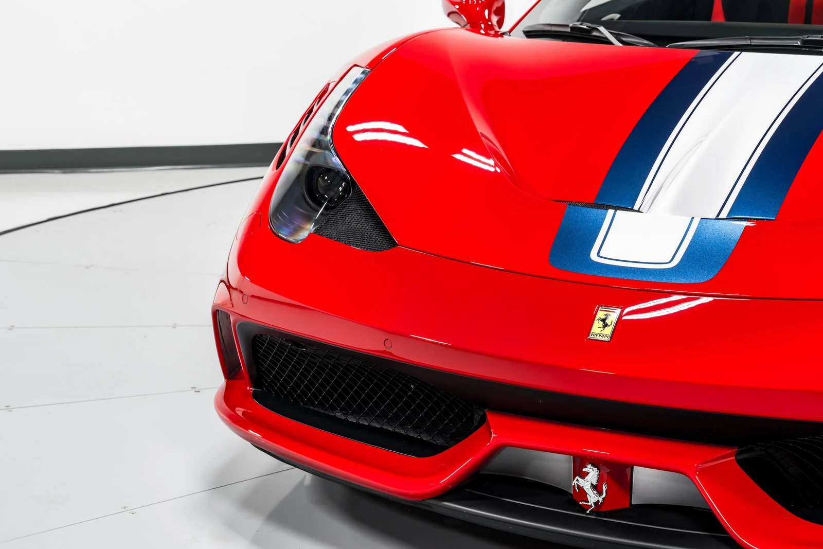 2015 Ferrari 458 Speciale A, 22/30