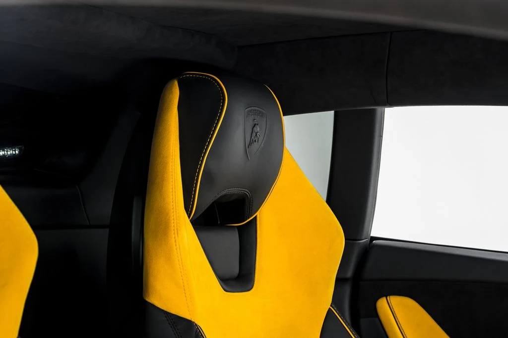 2022 Lamborghini Huracán EVO AWD, 18/30