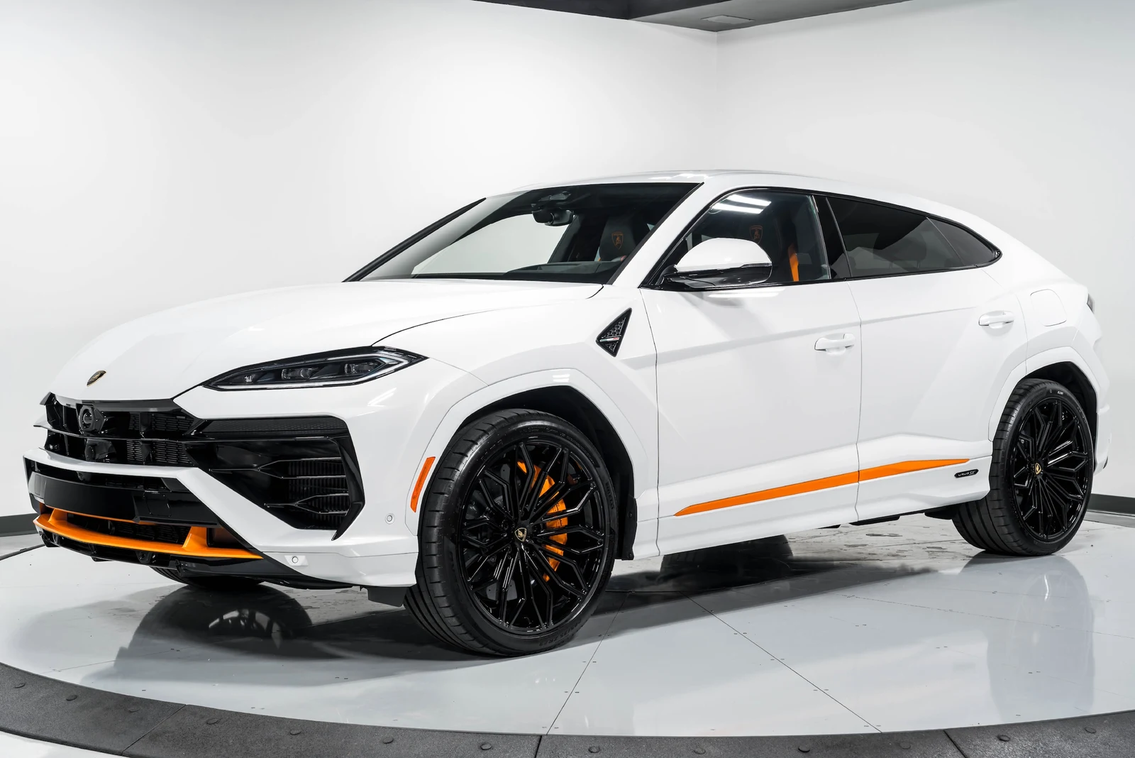 2026 Lamborghini Urus SE, 4/30