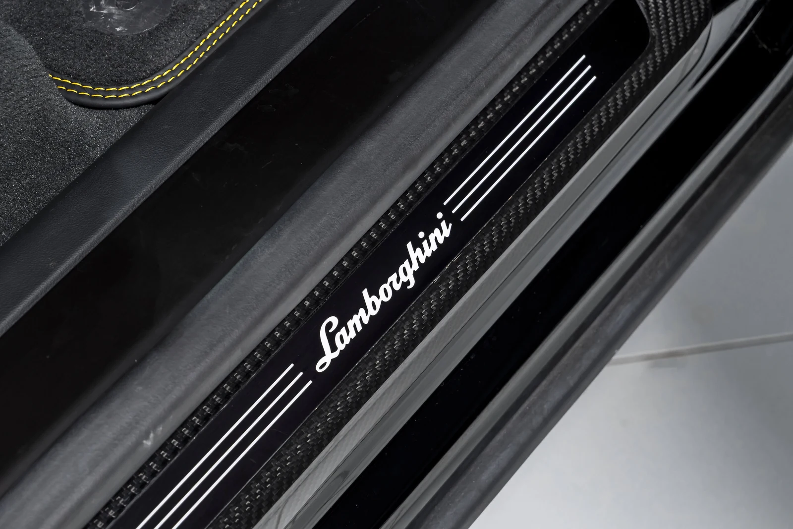 2024 Lamborghini Urus S, 19/30