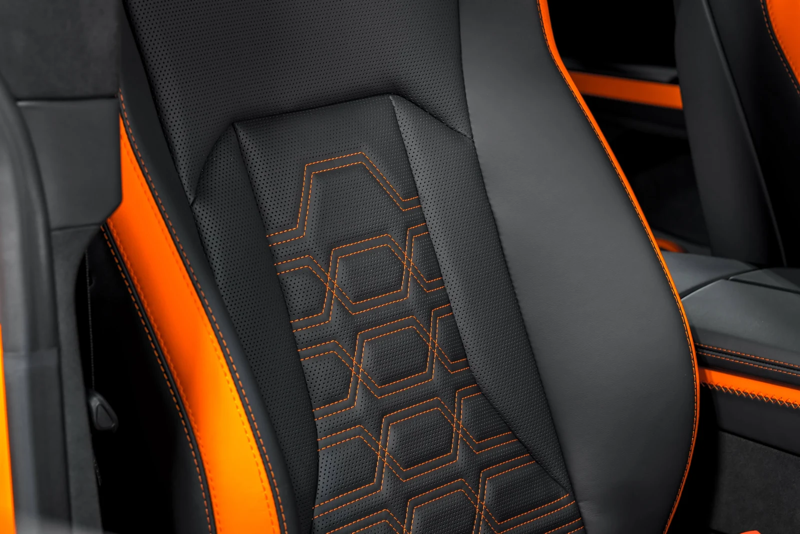 2025 Lamborghini Urus SE, 18/30