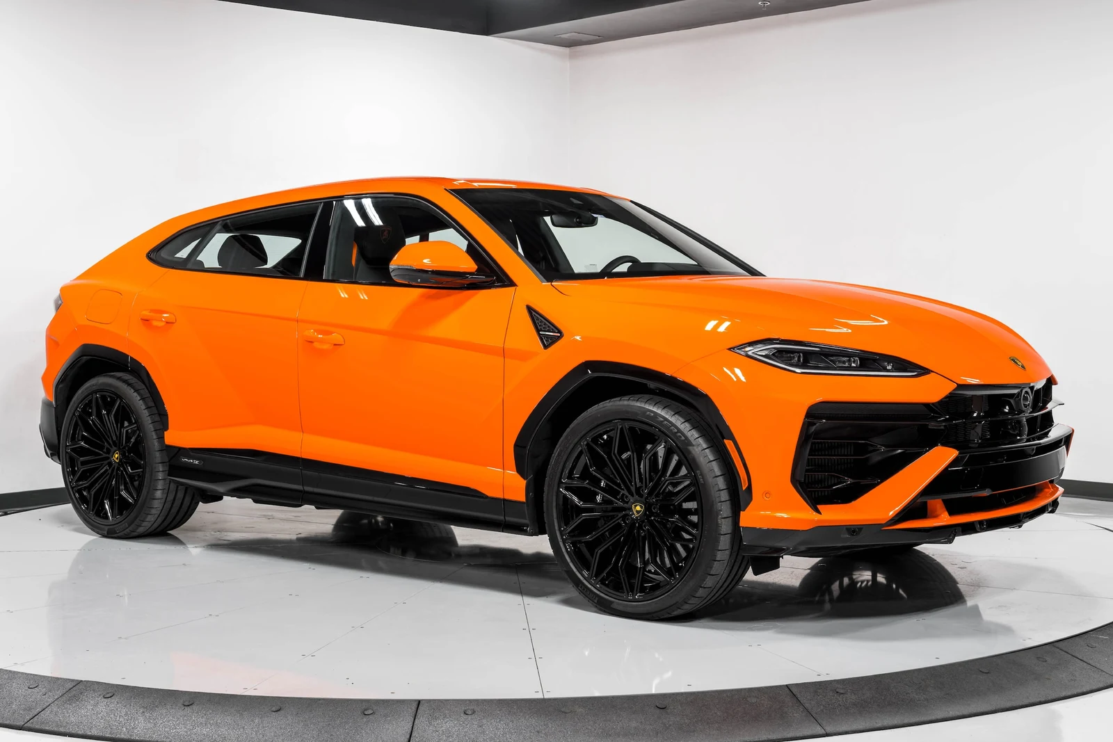 2025 Lamborghini Urus SE, 20/30