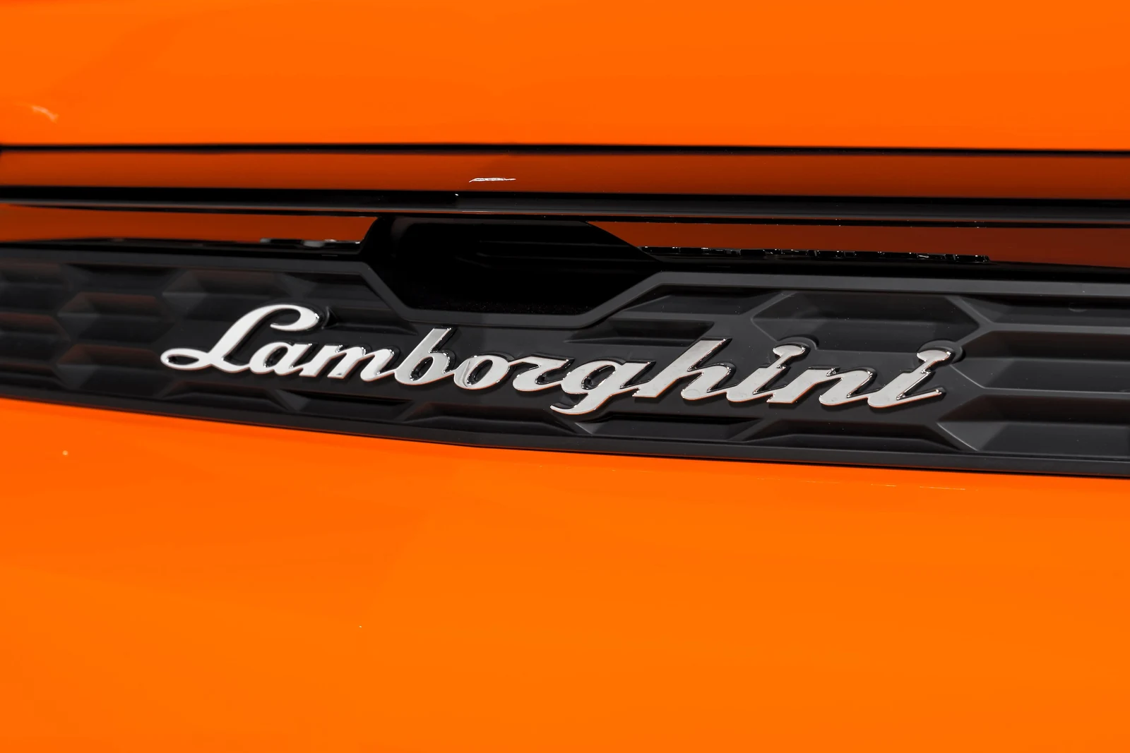 2025 Lamborghini Urus SE, 27/30