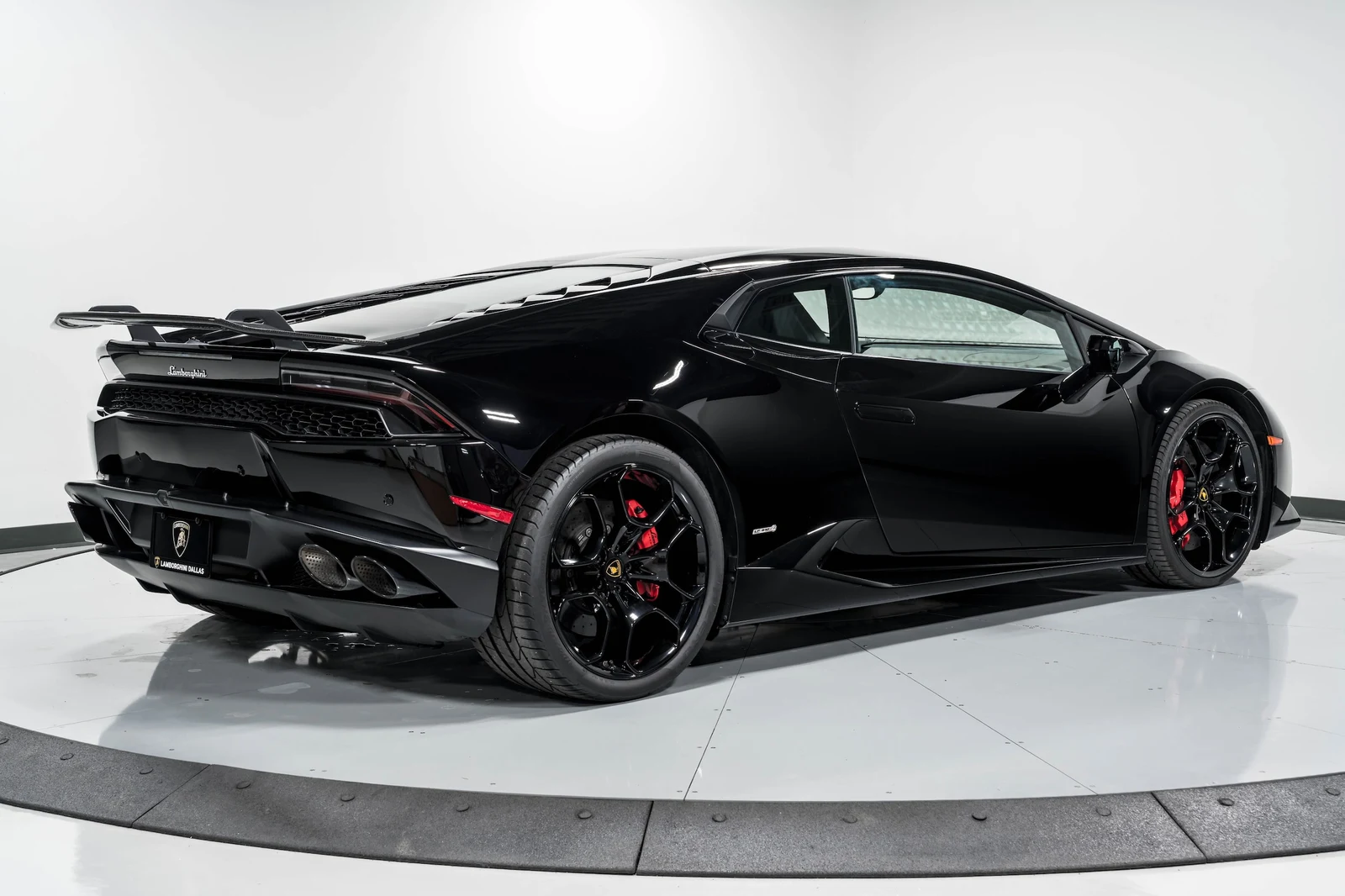 2015 Lamborghini Huracán LP 610-4, 2/30