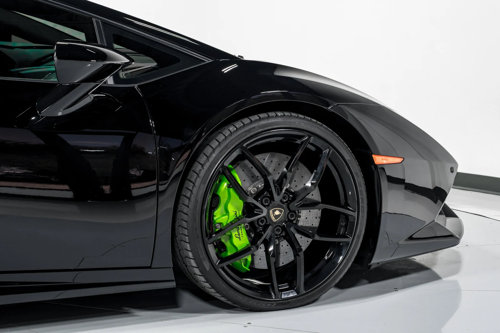 2016 Lamborghini Huracán LP 610-4, 23/30