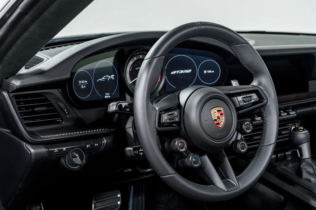2025 Porsche 911 (992.1) GT3 RS, 8/30