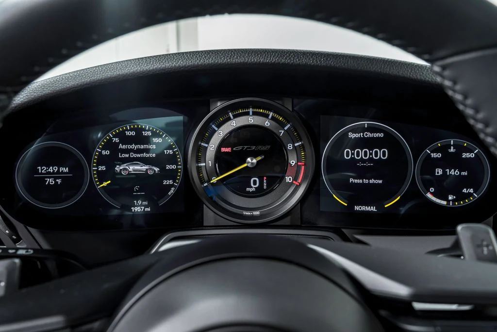 2025 Porsche 911 (992.1) GT3 RS, 10/30