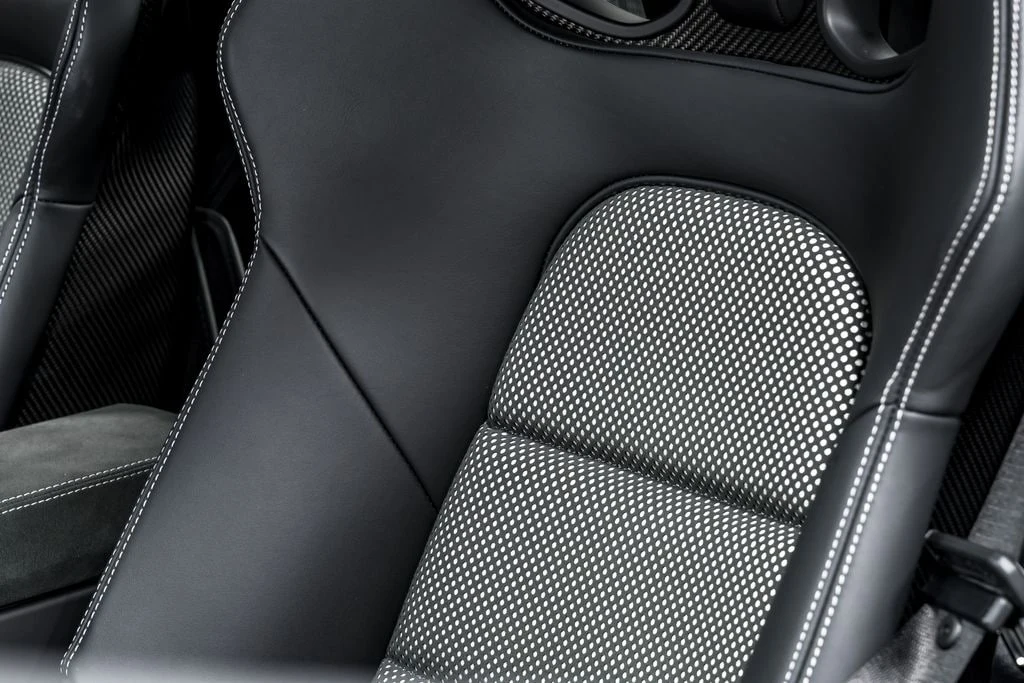 2025 Porsche 911 (992.1) GT3 RS, 12/30