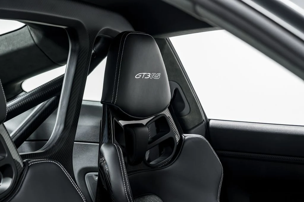2025 Porsche 911 (992.1) GT3 RS, 20/30