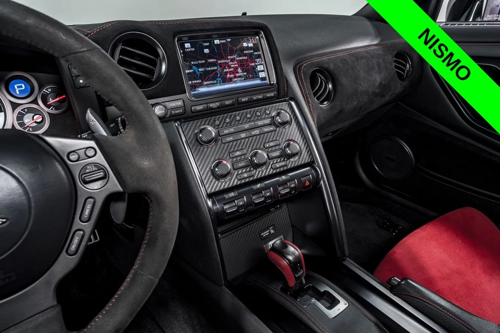 2016 Nissan GT-R Nismo, 13/30