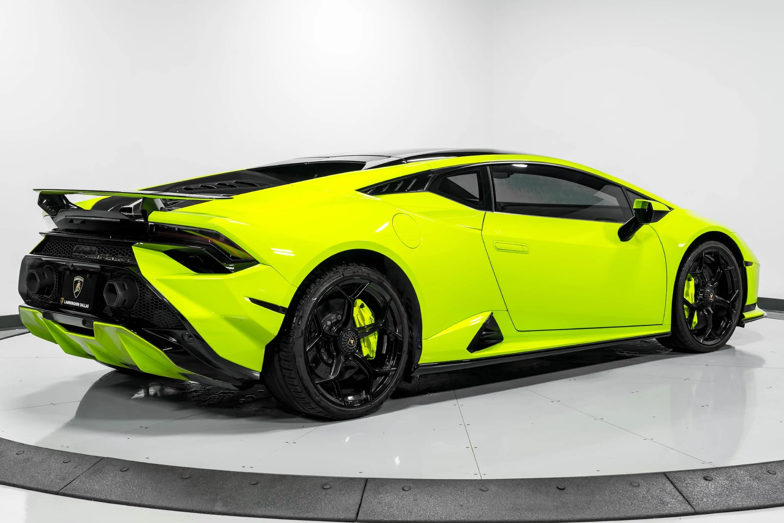 2023 Lamborghini Huracán Tecnica, 2/30