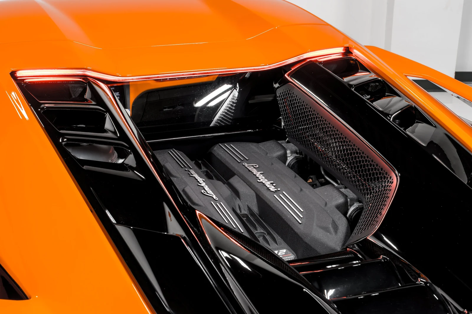 2025 Lamborghini Revuelto, 30/30