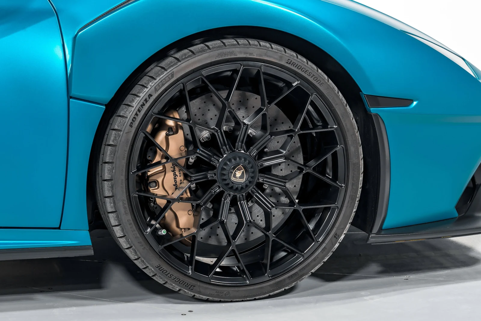 2022 Lamborghini Huracán STO, 22/27