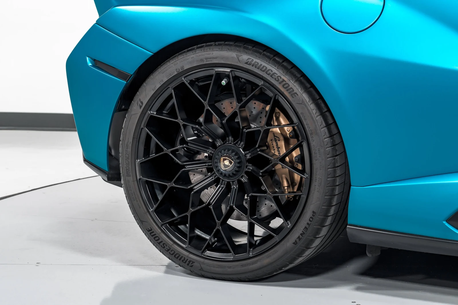 2022 Lamborghini Huracán STO, 23/27