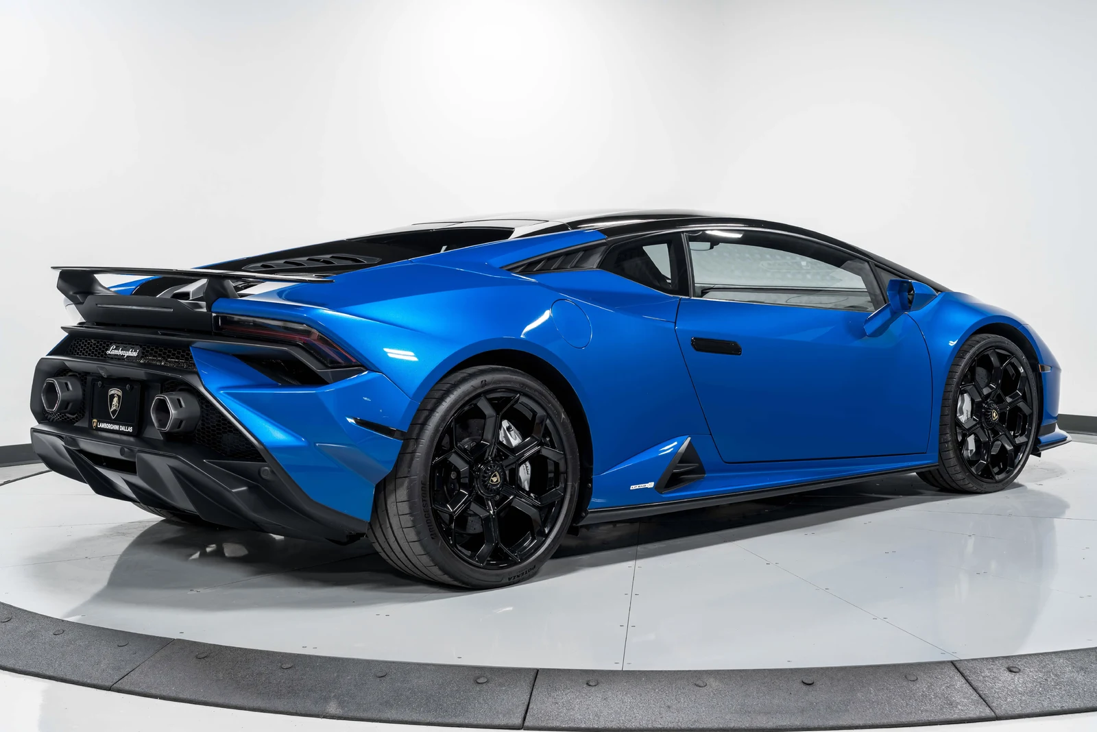 2023 Lamborghini Huracán Tecnica, 2/28