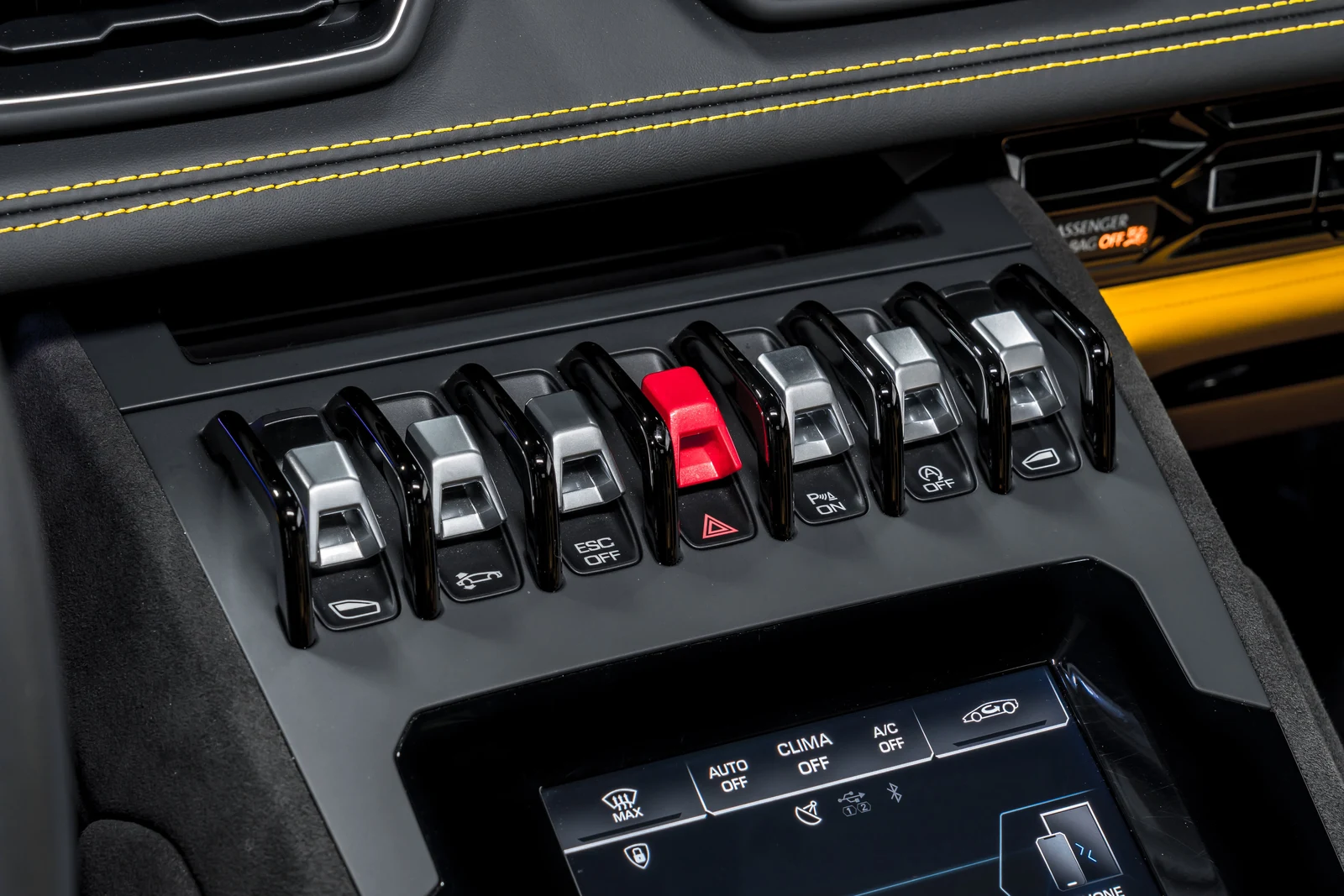 2023 Lamborghini Huracán Tecnica, 11/28