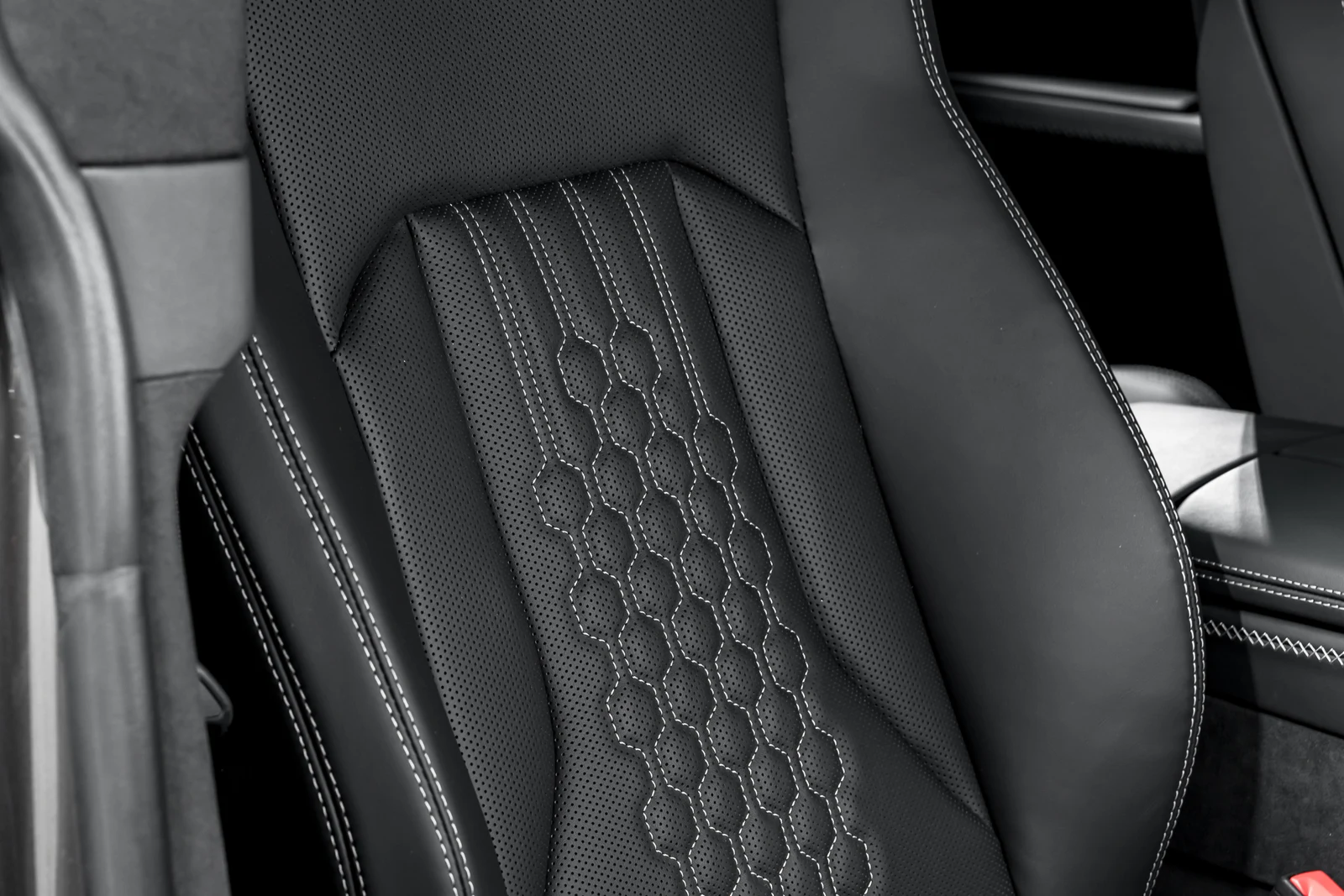 2026 Lamborghini Urus SE, 17/28