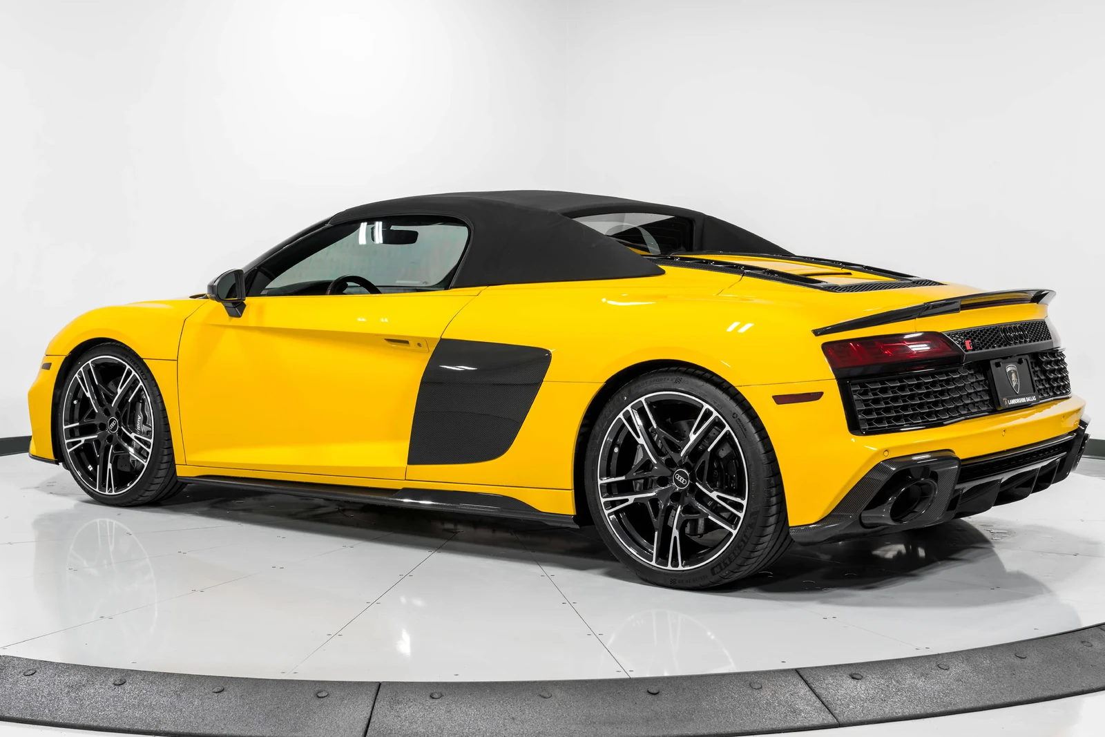 2021 Audi R8 V10 Performance quattro Spyder, 19/29