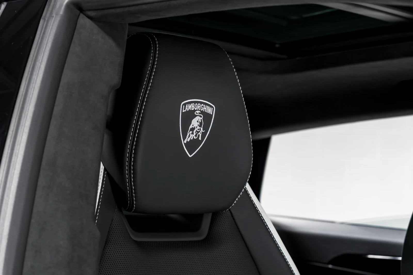 2026 Lamborghini Urus SE, 17/29