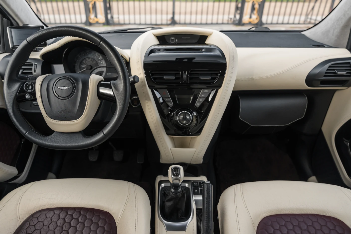 Aston Martin Cygnet, 8/10