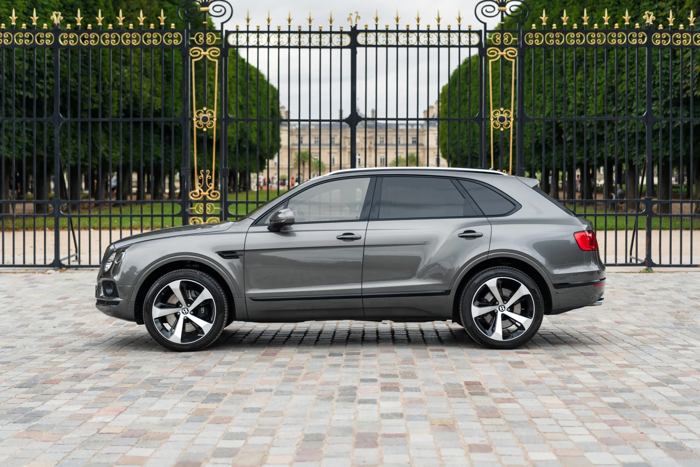 Bentley Bentayga W12, 2/10