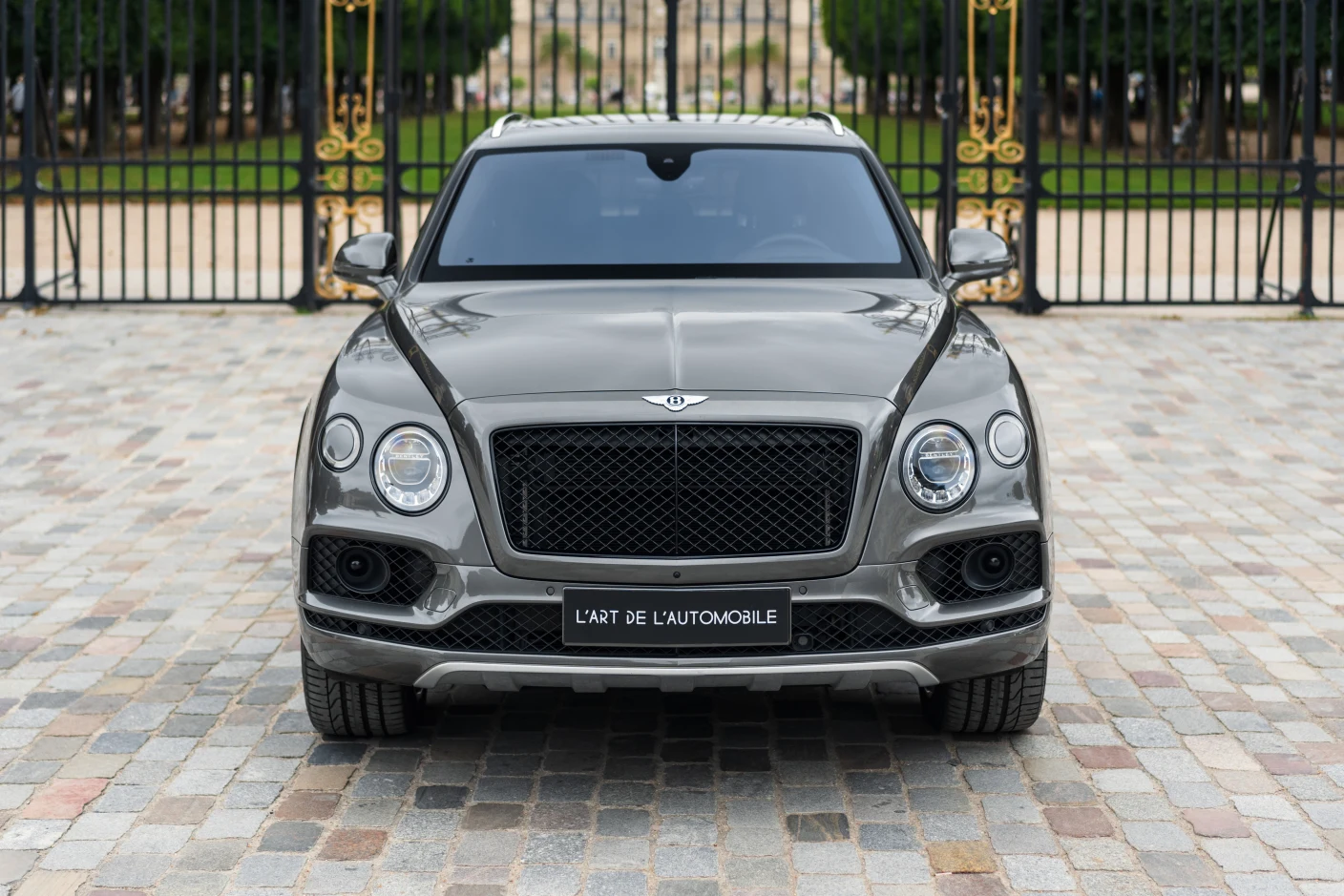 Bentley Bentayga W12, 4/10