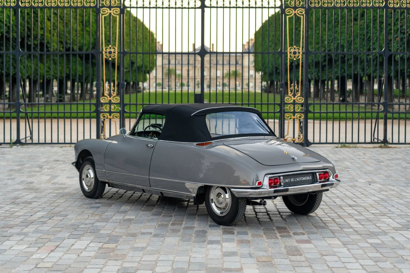 Citroën DS 21 Cabriolet Chapron, 5/10
