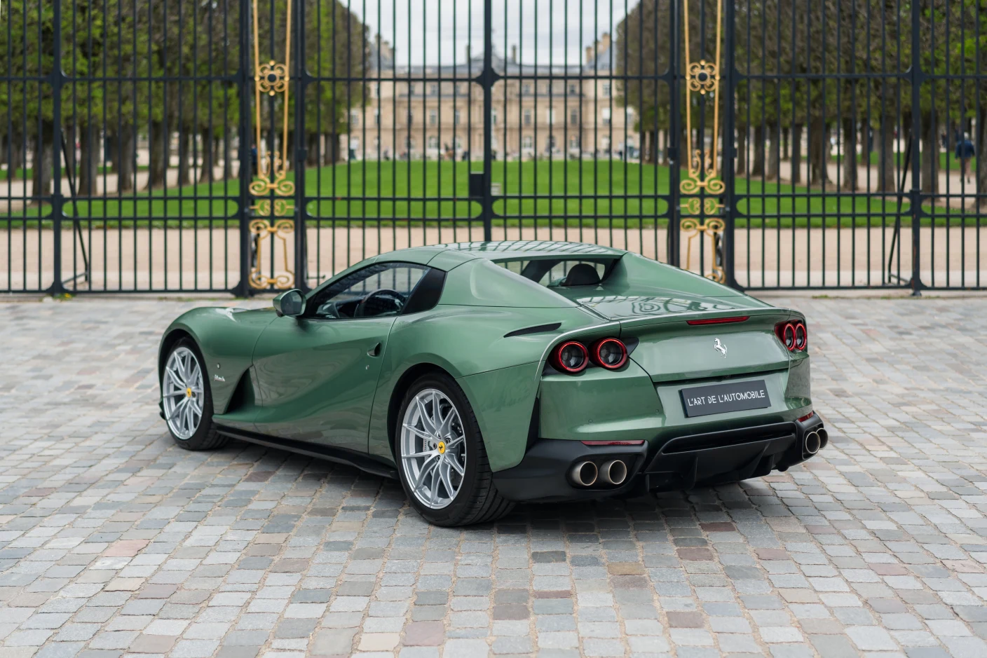 Ferrari 812 GTS Tailor Made, 5/10