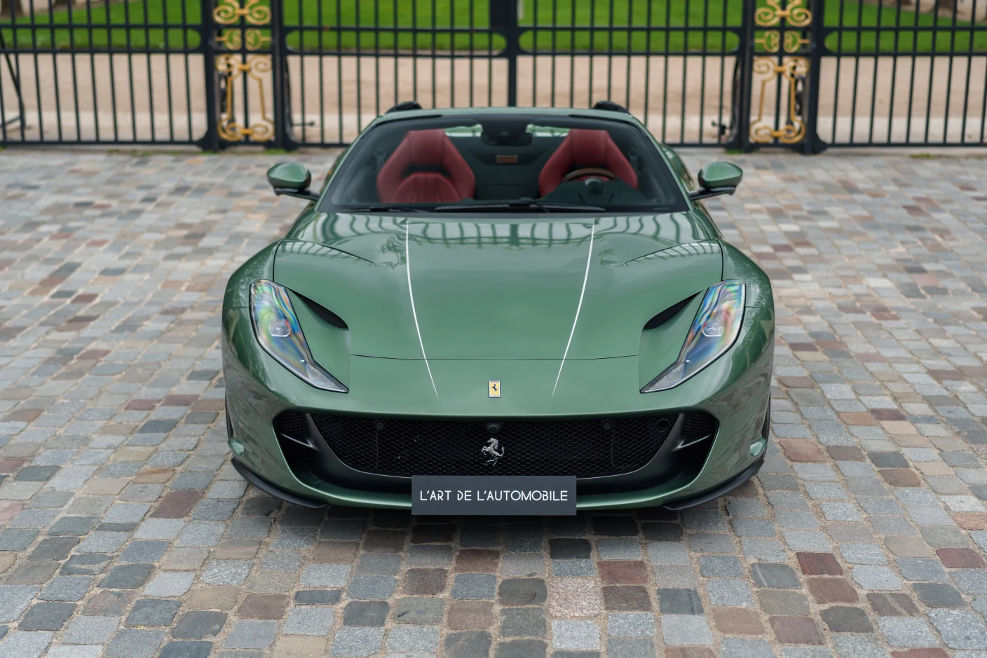 Ferrari 812 GTS Tailor Made, 7/10
