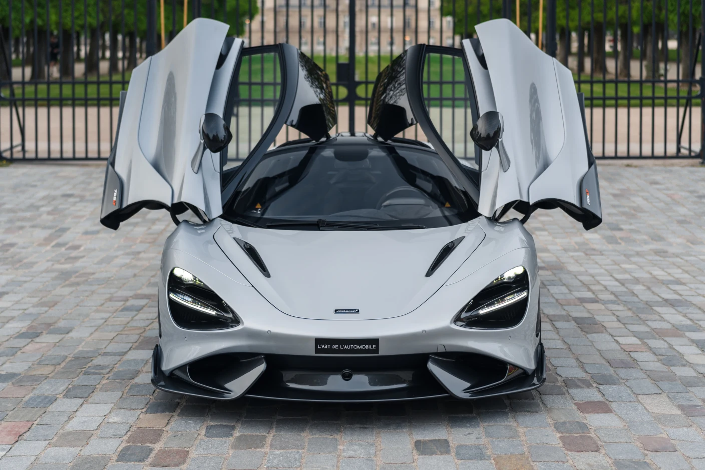 McLaren 765LT, 8/10