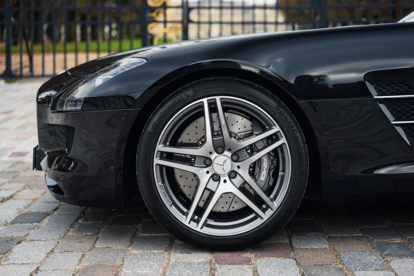 Mercedes-AMG SLS Roadster, 9/10