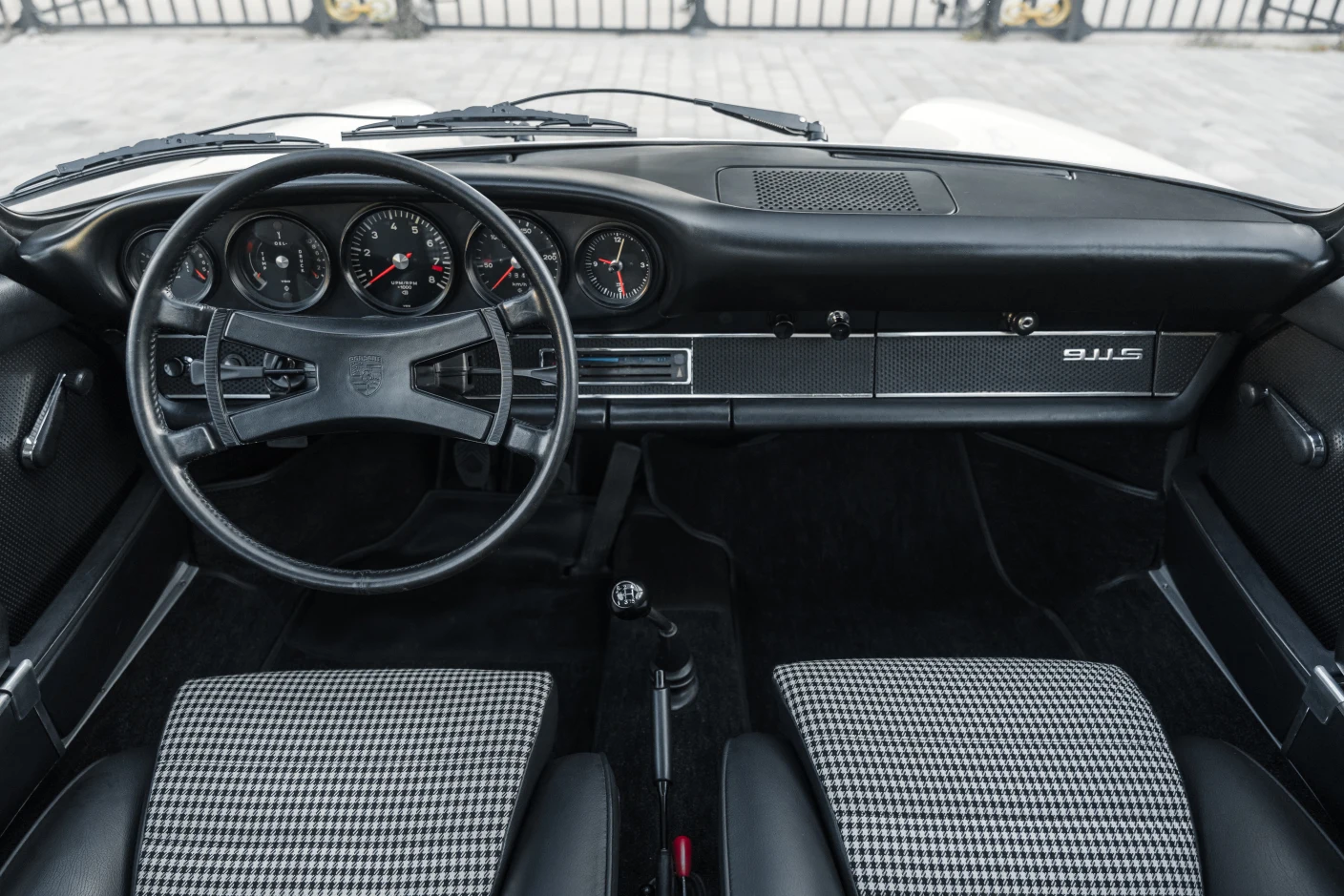 Porsche 911 2.2 S, 8/10