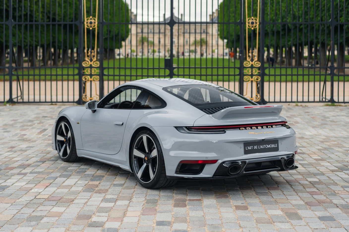 Porsche 911 Sport Classic (992), 3/10