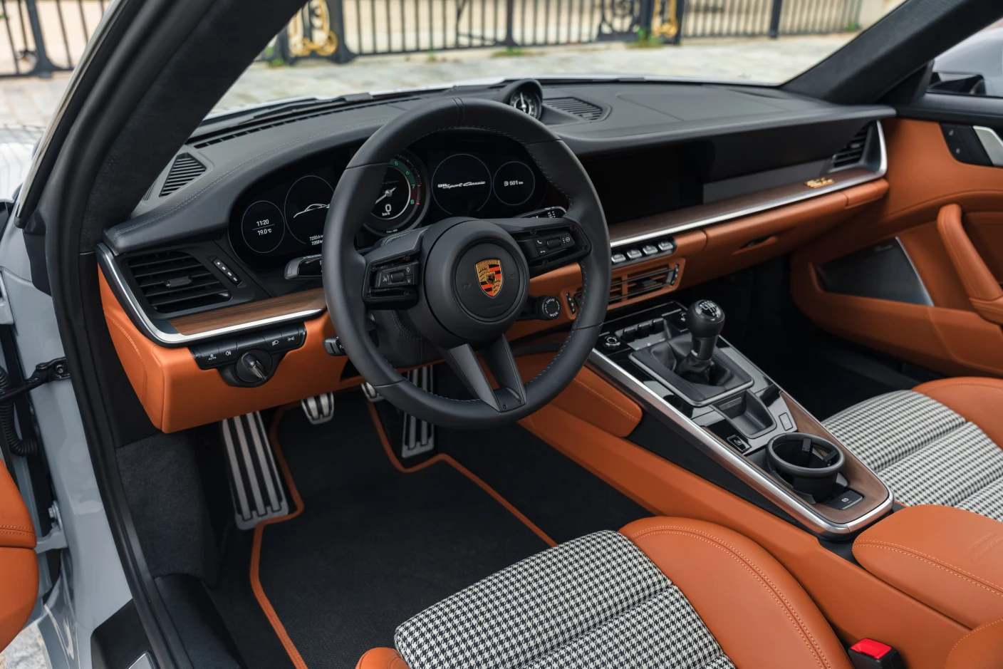 Porsche 911 Sport Classic (992), 7/10