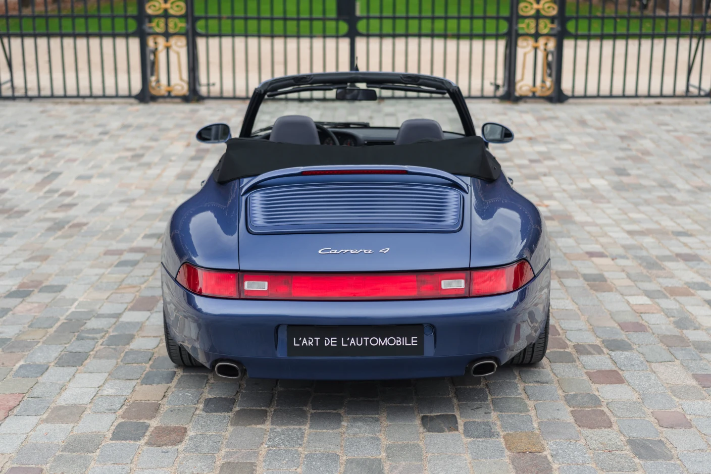 Porsche 911 Carrera 4 Cabriolet (993), 8/10