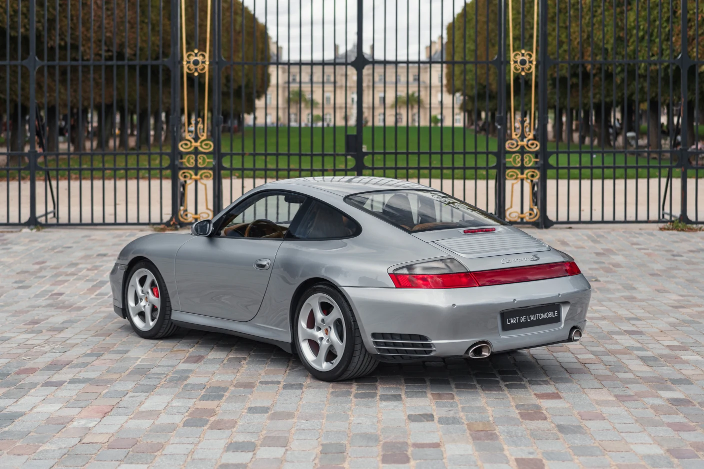 Porsche 911 Carrera 4S (996), 3/10