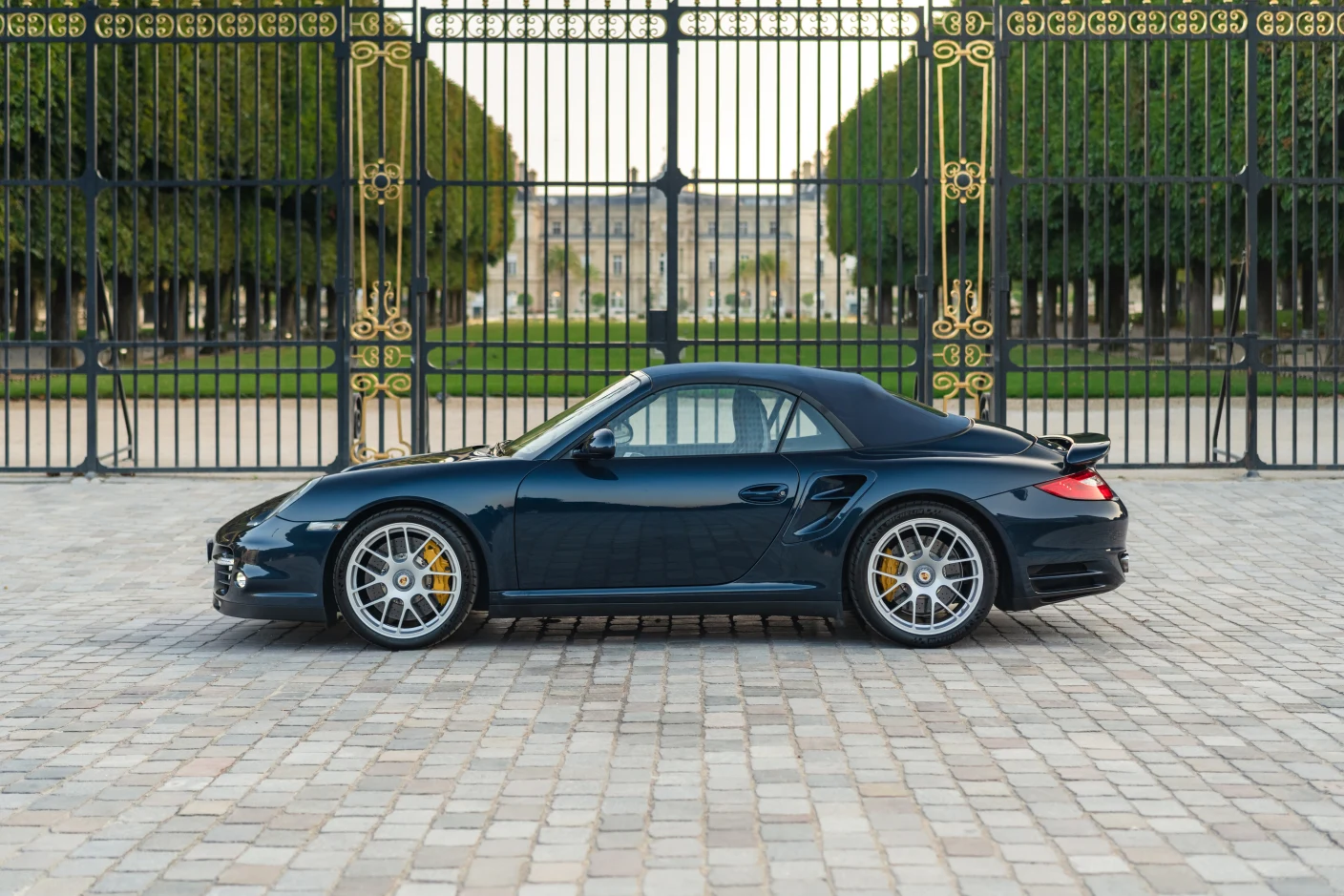 Porsche 911 Turbo S Cabriolet (997), 3/10