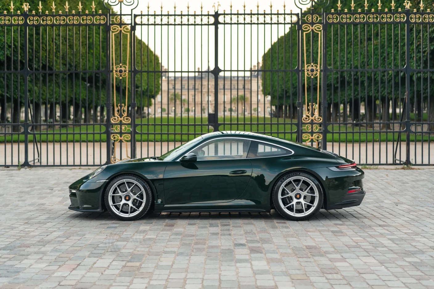 Porsche 911 S/T (992), 2/10