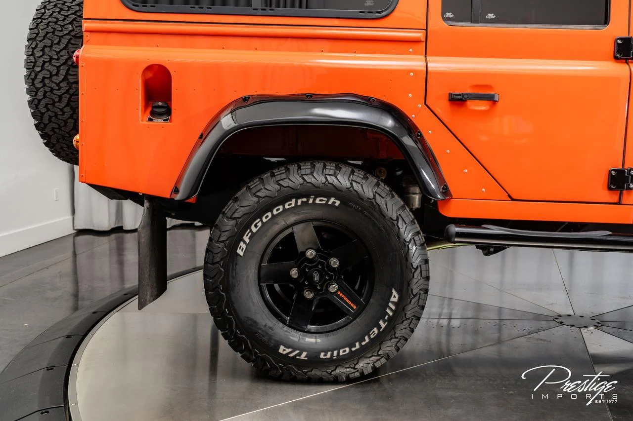 1998 Land Rover Defender 110, 12/30