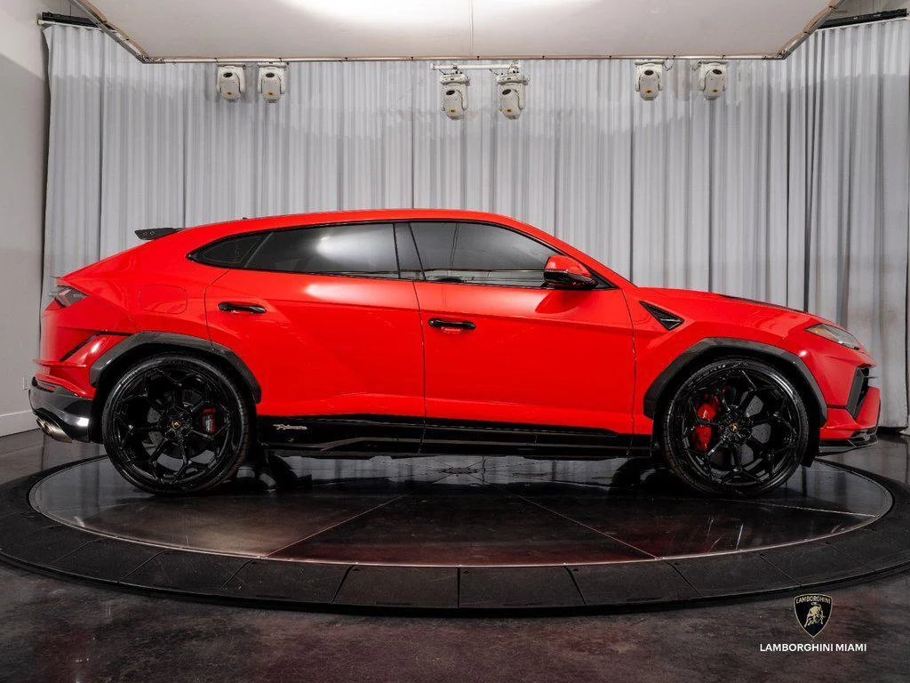2023 Lamborghini Urus Performante, 11/30