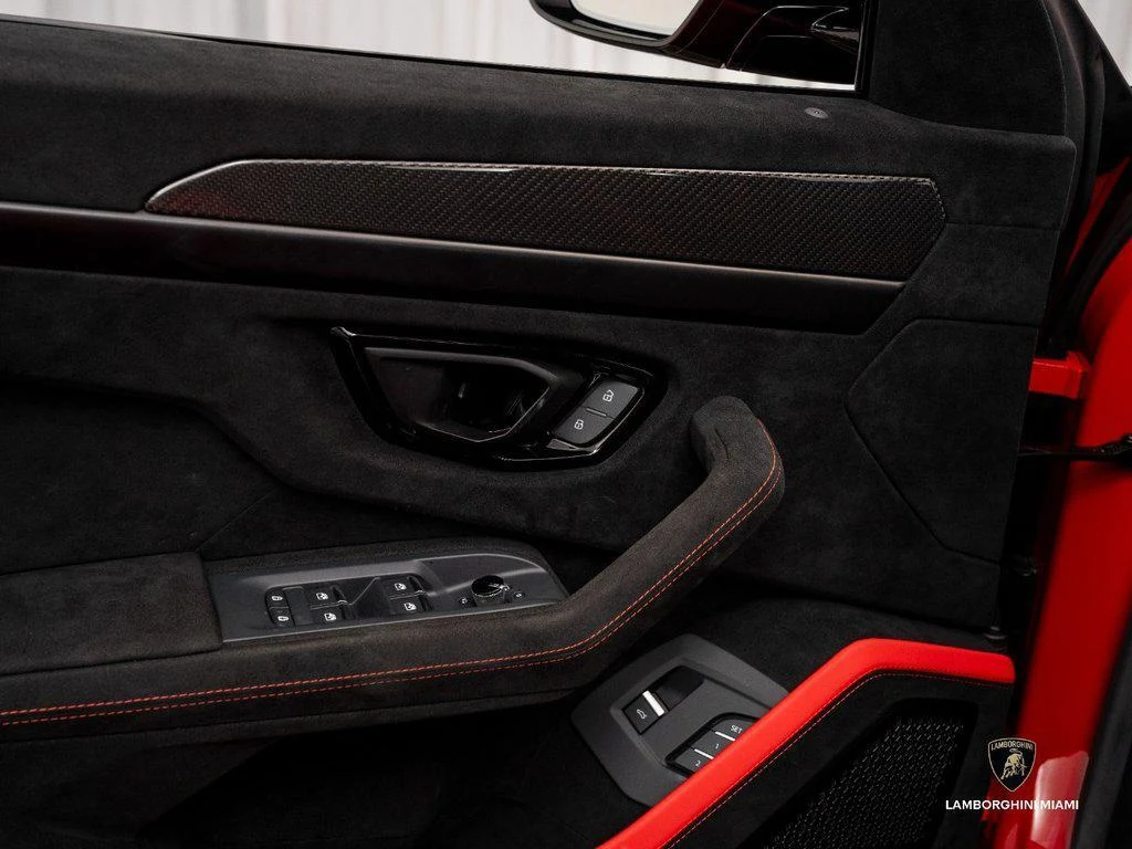 2023 Lamborghini Urus Performante, 15/30