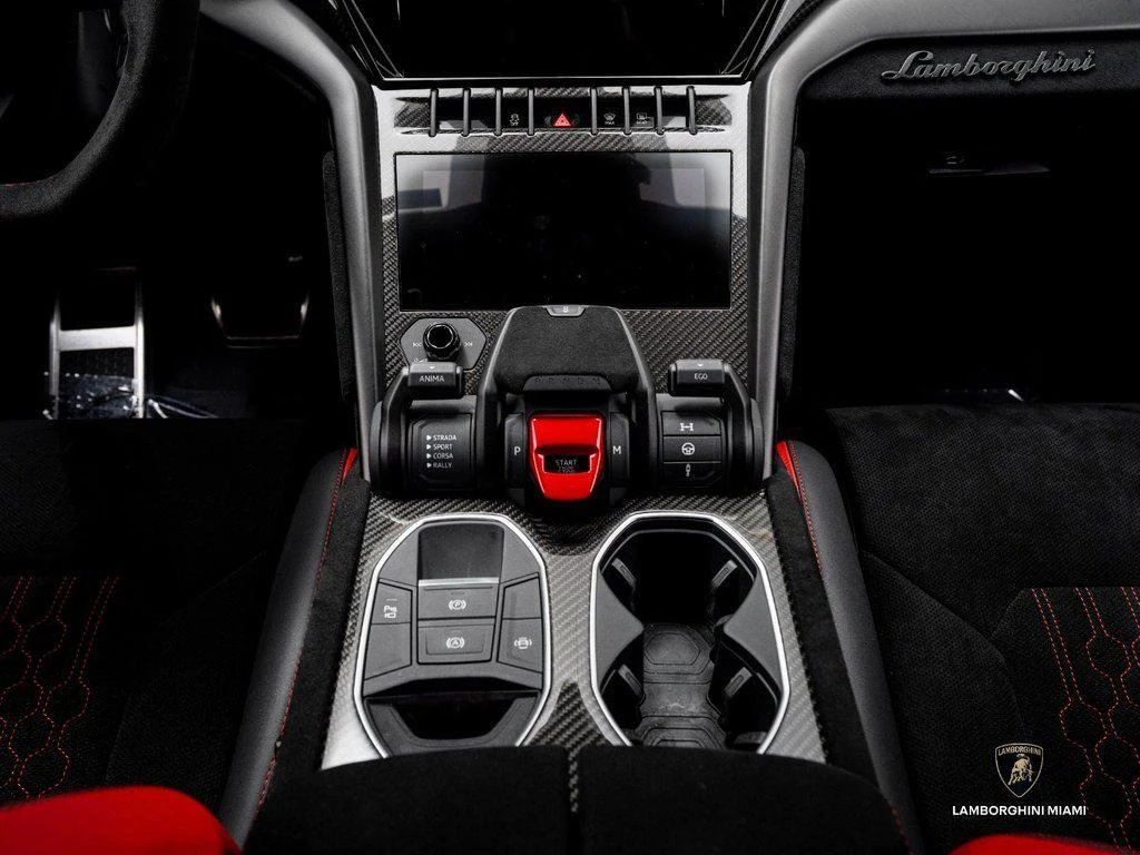 2023 Lamborghini Urus Performante, 22/30