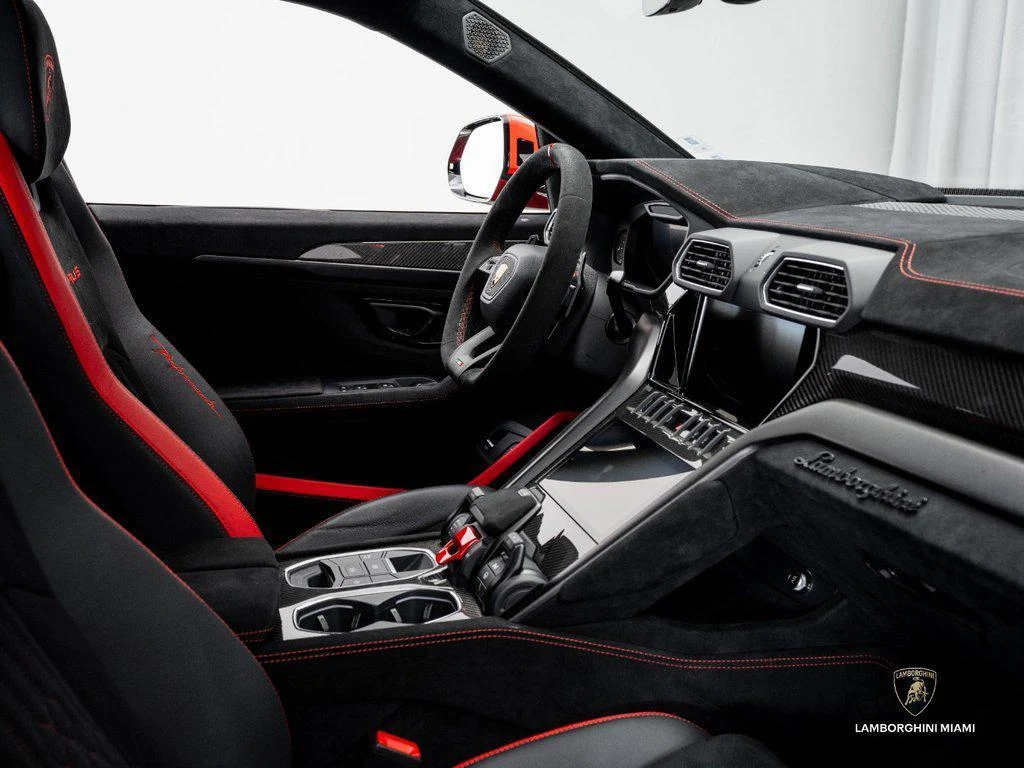 2023 Lamborghini Urus Performante, 26/30