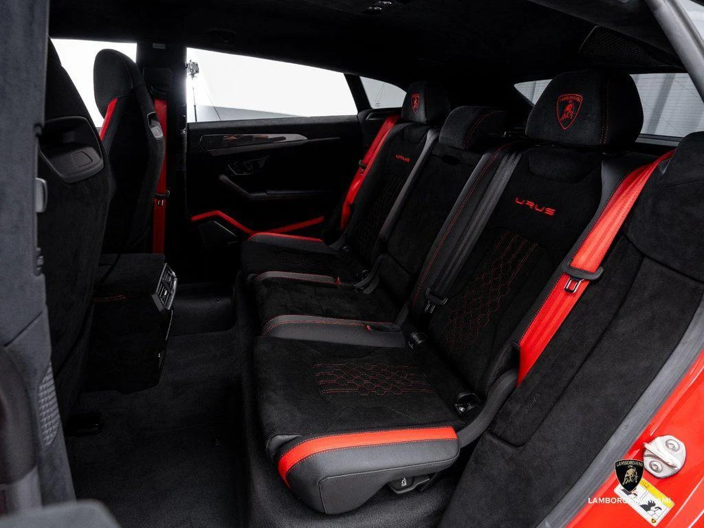 2023 Lamborghini Urus Performante, 29/30