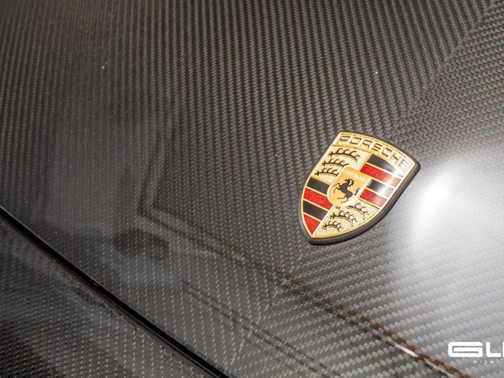 1995 Porsche 911 (993) Remastered by GuntherWerks Speedster, 2/30